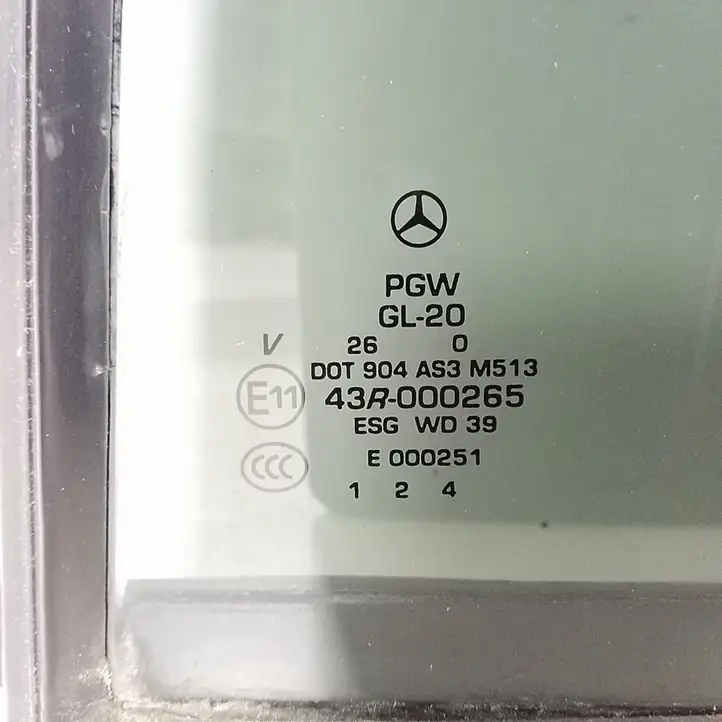 Mercedes-Benz R W251 (2005 - 2013) Форточка двери — фото 2