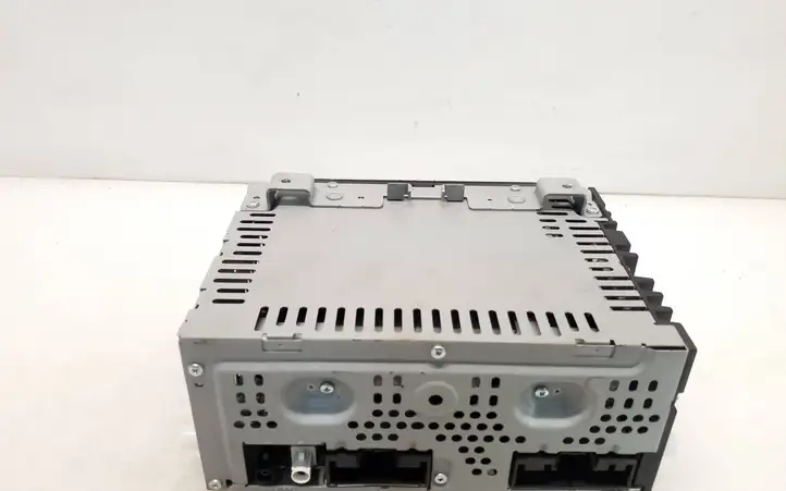 Ford Kuga II (2013 - 2019)  CV4T19C107TH Радио/ проигрыватель CD/DVD / навигация