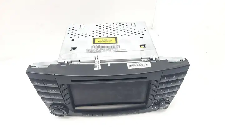 Mercedes-Benz E W211 (2002 - 2009)  A2118700089 Радио/ проигрыватель CD/DVD / навигация