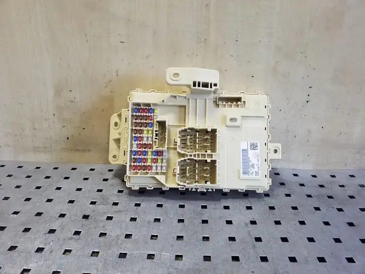 Kia Soul (2019 - )  91950J2020 Блок предохранителей