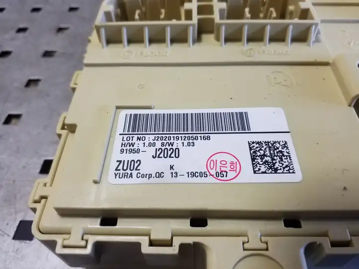 Kia Soul (2019 - )  91950J2020 Блок предохранителей