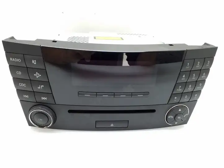 Mercedes-Benz E W211 (2002 - 2009) A2118705089 Магнитола / мультимедийная система — фото 1