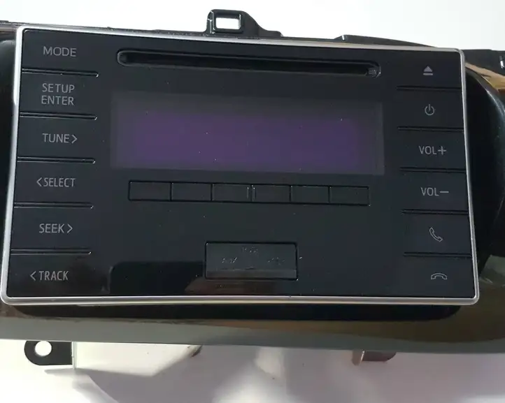 Toyota Hilux (AN120, AN130) (2015 - 2017) 861200KA70 Магнитола / мультимедийная система — фото 7