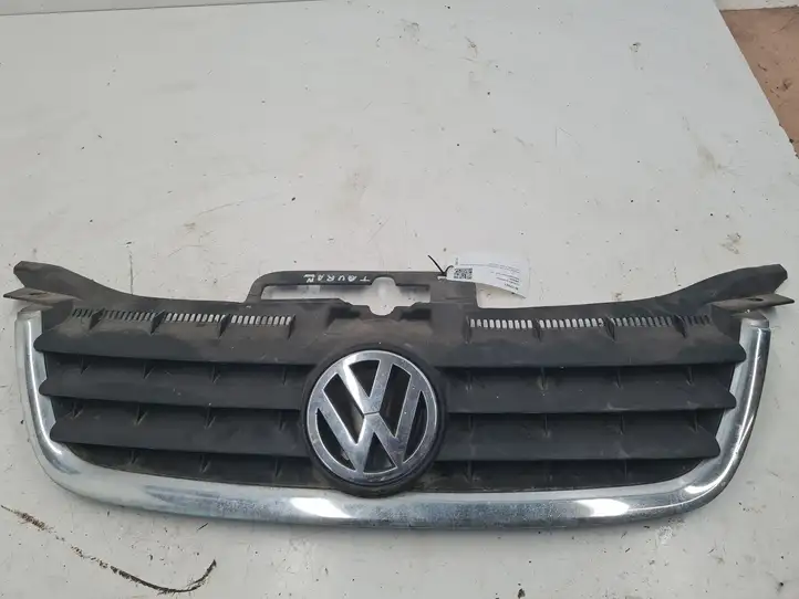 Volkswagen Touran I (2003 - 2010)   Передняя решётка