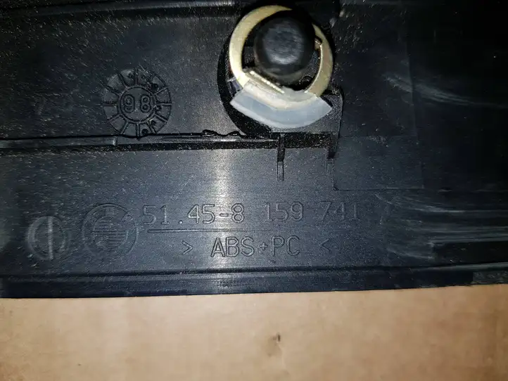 BMW 5 E39 (1996 - 2003)  51458159741 Другая деталь салона