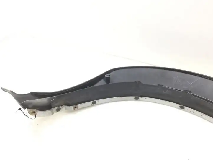 Nissan Navara D22 (1997 - 2004) Накладка колесной арки — фото 2