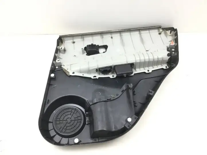 Nissan Qashqai (2006 - 2010) 82911JD900 Обшивка задней двери — фото 3