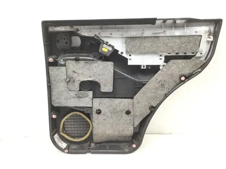 Nissan Pathfinder R51 (2005 - 2012) 82901EB302 Обшивка задней двери — фото 3