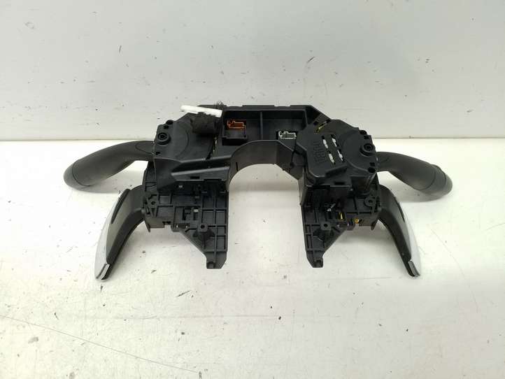 Citroen C4 Picasso (2006 - 2013)  96656016XT Комплект ручек