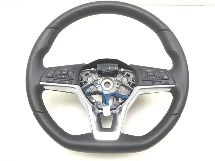 Nissan Qashqai (2017 - 2020) Руль — фото 1