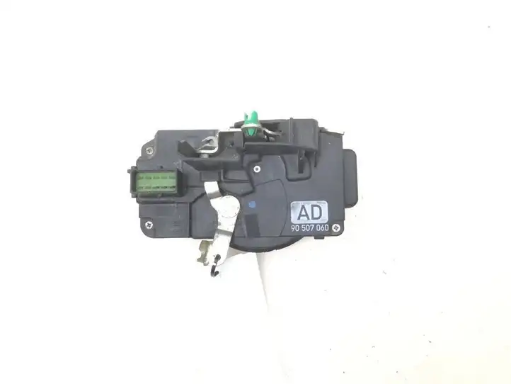 Opel Vectra B (1999 - 2002) 90507060 Замок ручки двери — фото 2