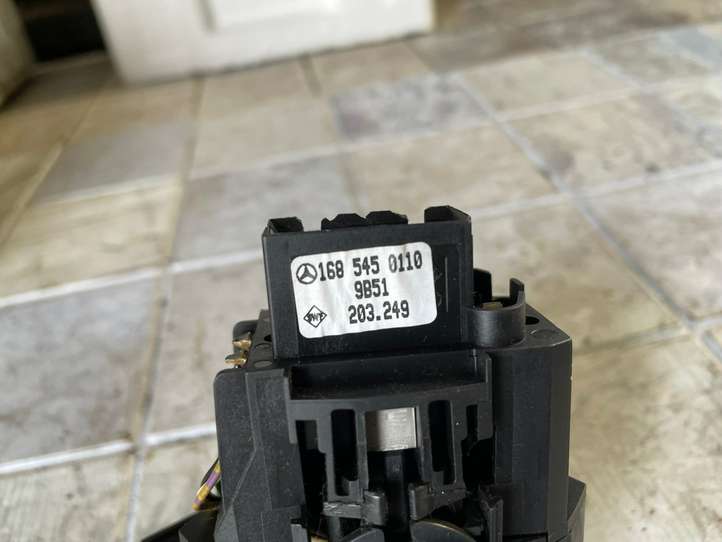 Mercedes-Benz Vaneo W414 (2001 - 2005)  285726 Ручка стеклоочистителей