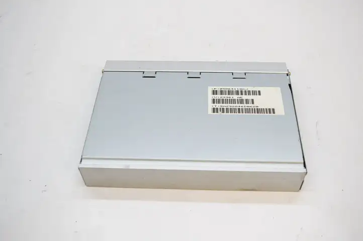 Chrysler 300 - 300C (2005 - 2011) 05064118AJ Усилитель звука — фото 1