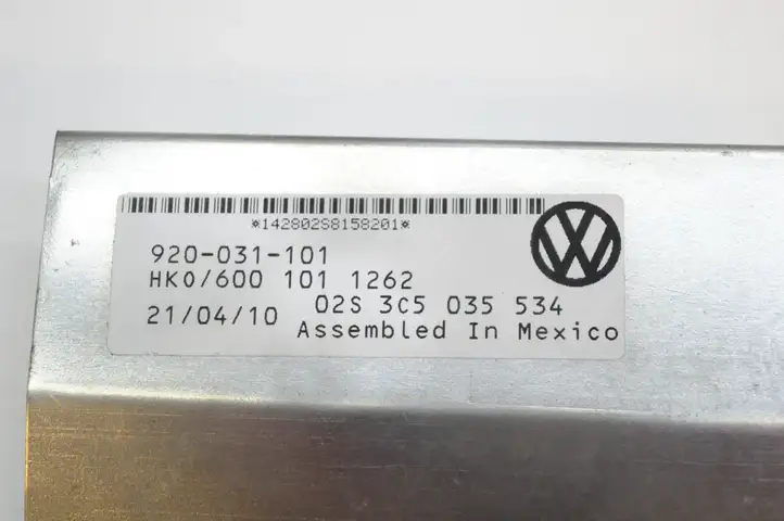 Volkswagen PASSAT B6 (2005 - 2010) 3C5035534 Усилитель антенны — фото 3