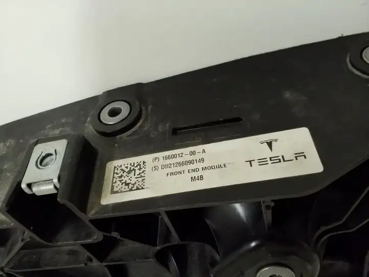 Tesla Model Y (2019 - 2024) 149513800B Панель радиаторов двигателя — фото 2