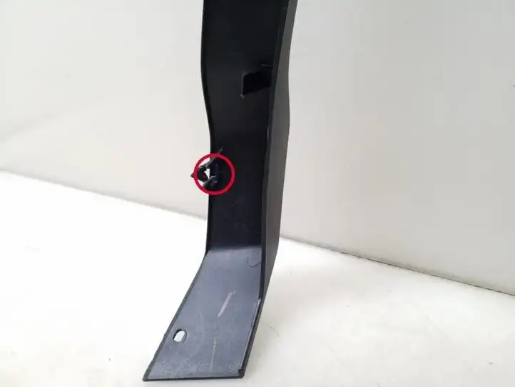 Nissan Qashqai (2013 - 2017) 638104EA0A Накладка колесной арки — фото 2