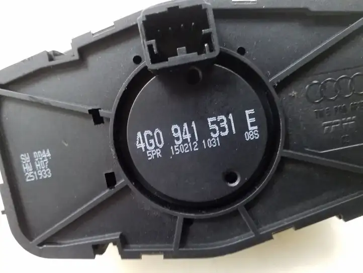 Audi A7 S7 4G (2010 - 2014) 4G0941531E Включатель фонарей — фото 5