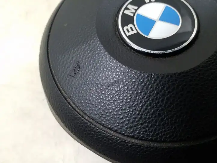 BMW 5 E60 E61 (2004 - 2010) 6073844 Подушка безопасности руля — фото 4