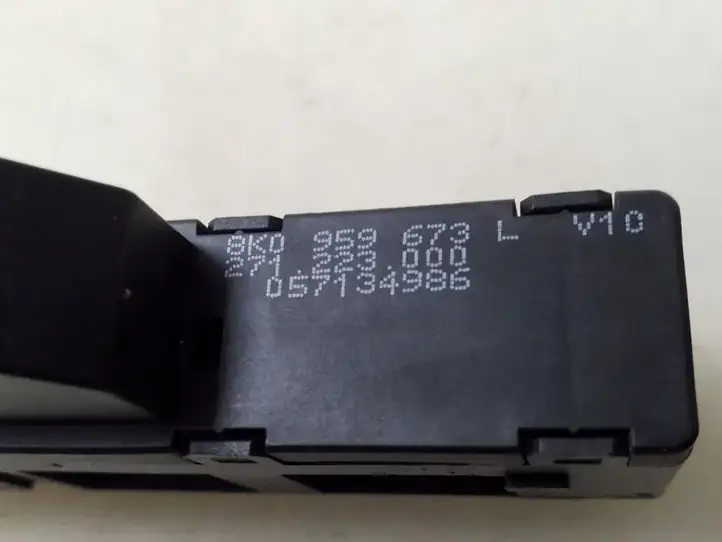 Audi A4 S4 B8 8K (2011 - 2015) 8K0959673L Кнопка ESP — фото 4