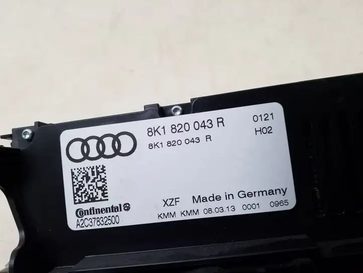 Audi A4 S4 B8 8K (2007 - 2011) 8K1820043R Блок управления кондиционером — фото 5