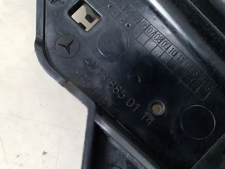 Mercedes-Benz E W213 (2016 - ) A2138850114 Кронштейн заднего бампера — фото 3