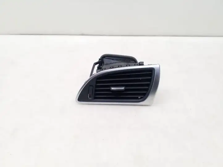 Audi A6 C7 (2011 - 2014) 4G1820902 Боковой воздушный дефлектор — фото 1