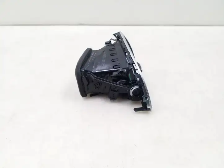 Audi A6 C7 (2011 - 2014) 4G1820902 Боковой воздушный дефлектор — фото 4