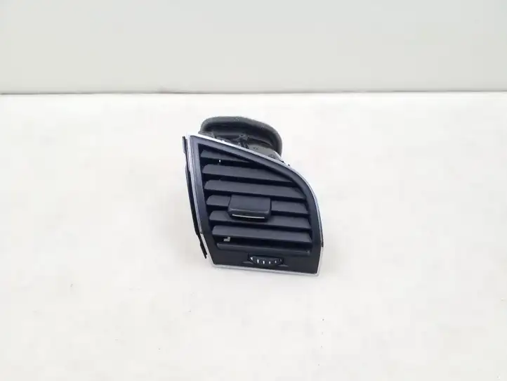 Skoda Fabia Mk3 (NJ) (2015 - 2021) 6V0819702C Боковой воздушный дефлектор — фото 1