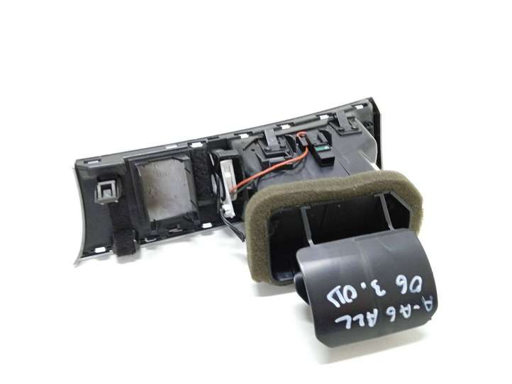 Audi A6 allroad (2006 - 2008)  4F2820902D Центральный дефлектор