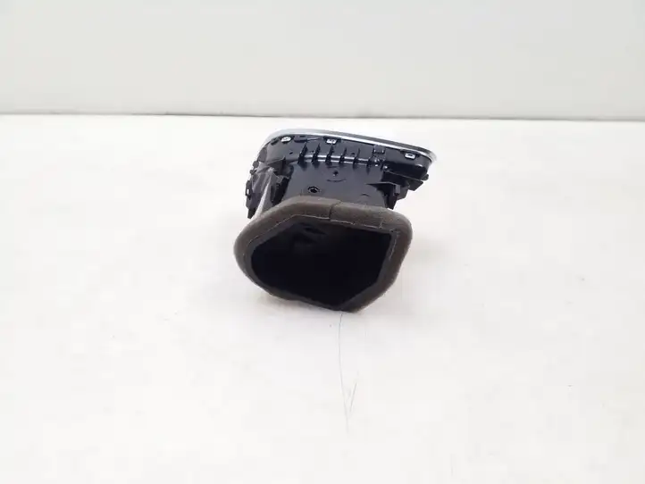 Audi A5 8T 8F (2011 - 2016) 8T1820902G Боковой воздушный дефлектор — фото 7