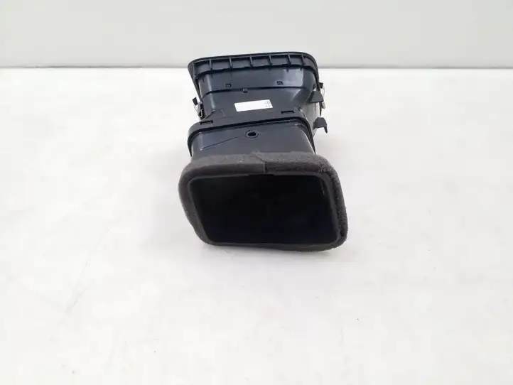 Volkswagen Sharan (2010 - 2015) 7N0819703D Боковой воздушный дефлектор — фото 3