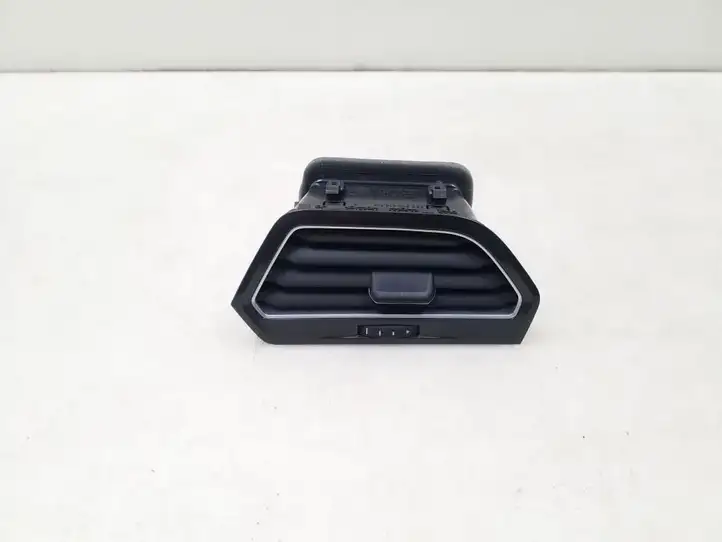 Volkswagen Tiguan (2016 - 2020) 5NB819248 Боковой воздушный дефлектор — фото 1