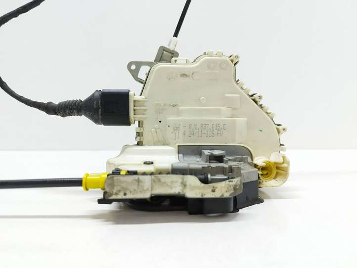 Audi A4 (2011 - 2015)  8J1837015C Передняя звукоизоляция