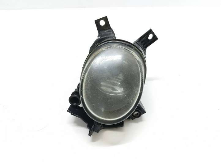 Audi A4 (2007 - 2011)  8E0941700C Передняя противотуманная фара