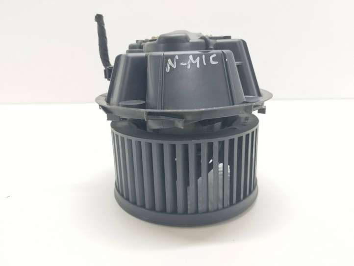 Nissan Micra (2003 - 2007)  N101035Q Вентилятор печки