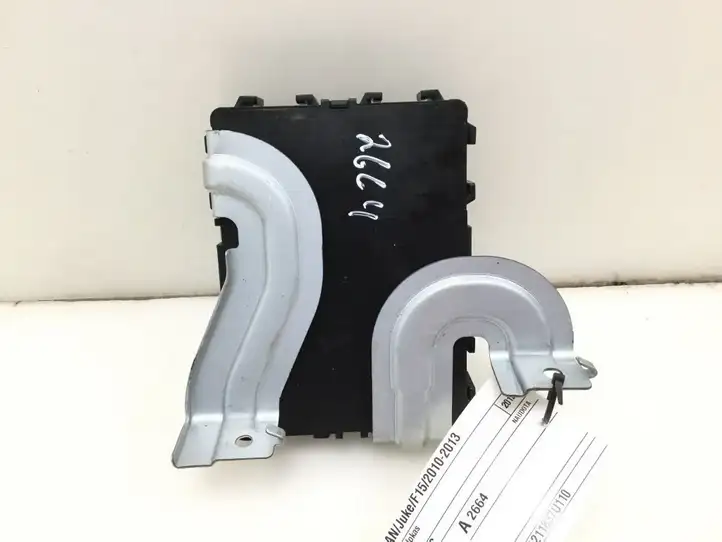Nissan Juke I F15 (2010 - 2018) 284B11KA0C Модуль комфорта — фото 2
