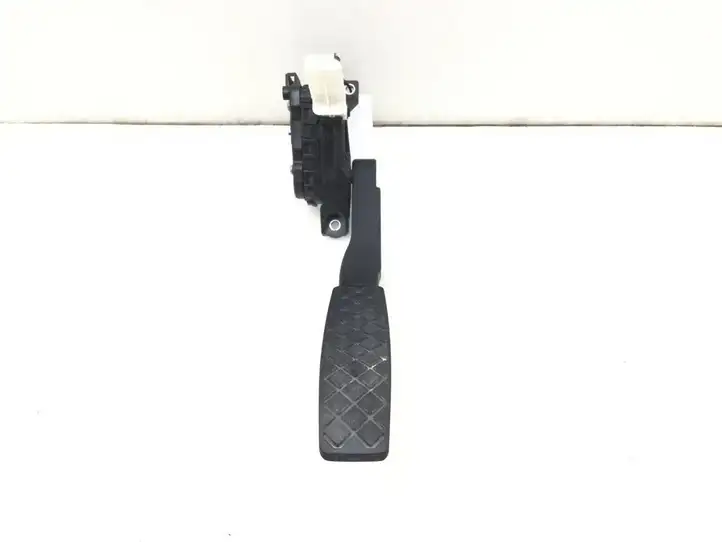 Volkswagen Touareg I (2002 - 2010) 7L0723507D Педаль акселератора — фото 1