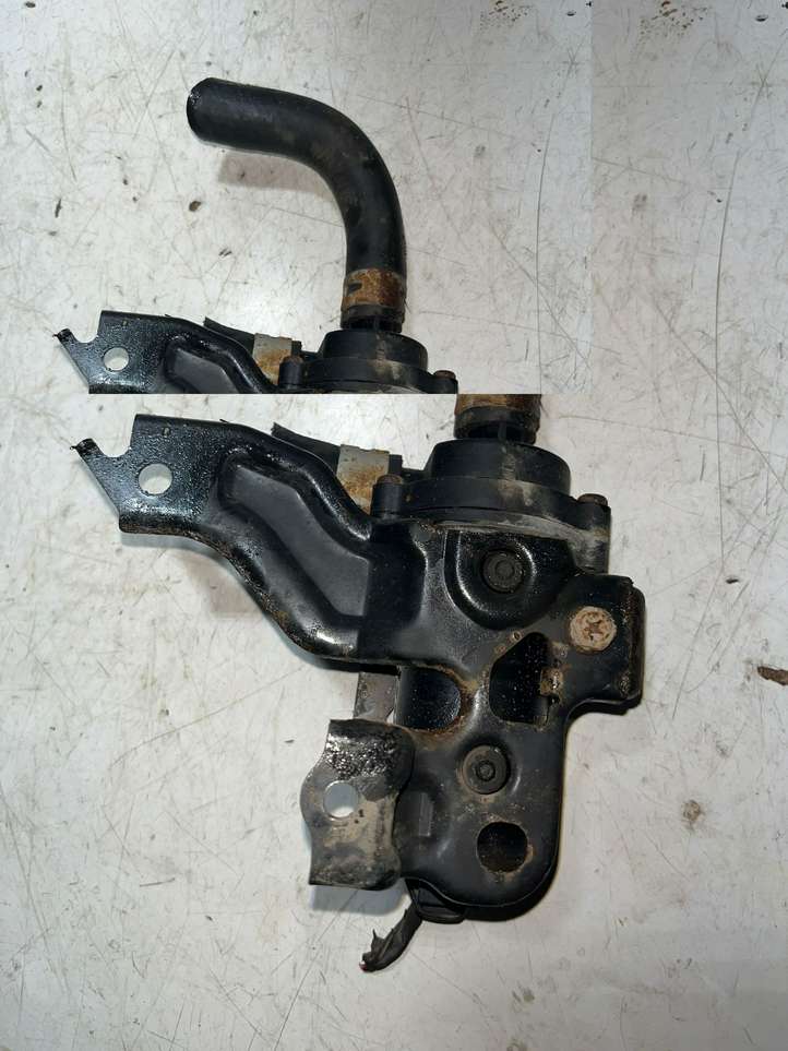 Toyota Prius (XW20) (2003 - 2009)  064100-0951 Циркуляционный электрический двигатель