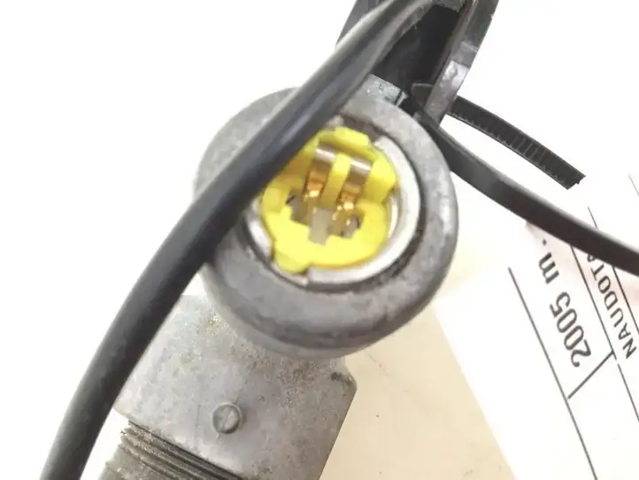 BMW 5 E60 E61 (2004 - 2010) 7065847 Замок переднего ремня — фото 3