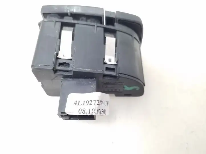 Audi A6 S6 C6 4F (2008 - 2011) 4F1927227 Кнопка бардачка — фото 2