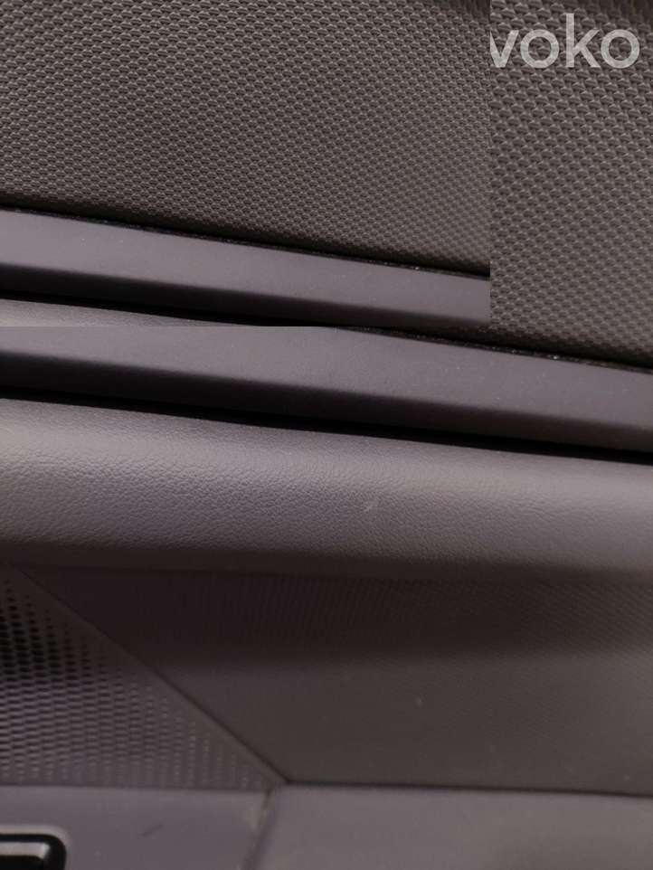 Porsche Taycan 9J1 (2019 - )  9J1864604 Обшивка задней двери