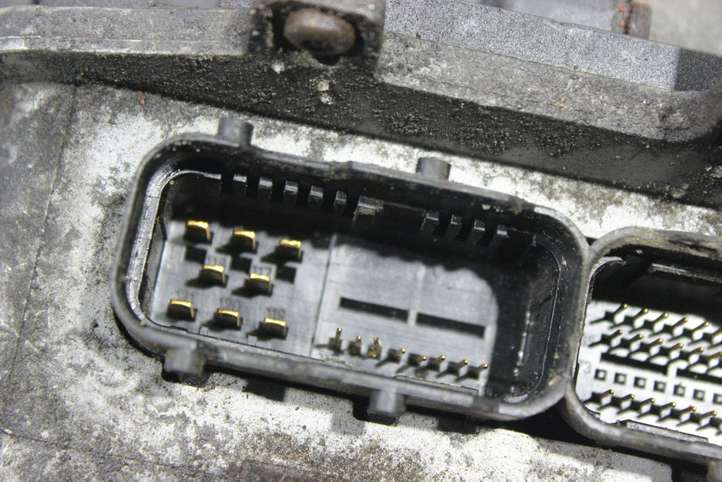 Opel Astra (2004 - 2009)  55562979 Мехатроник