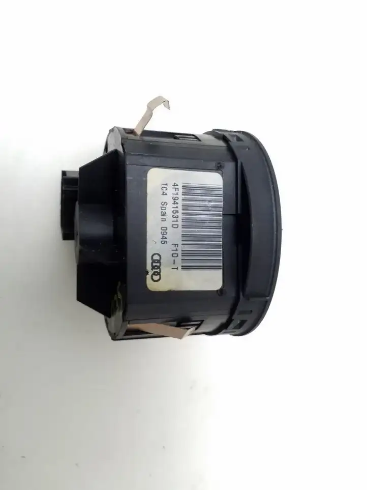 Audi A6 S6 C6 4F (2008 - 2011) 4F1941531D Включатель фонарей — фото 3