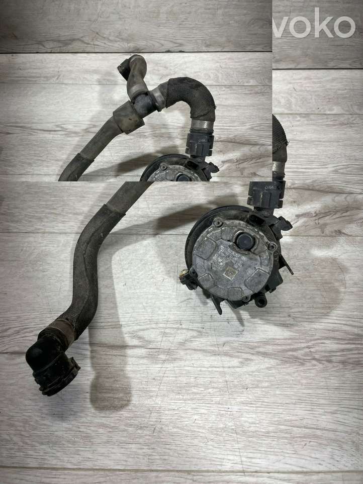 BMW M4 F82 F83 (2014 - 2020)  8637953 Циркуляционный электрический двигатель