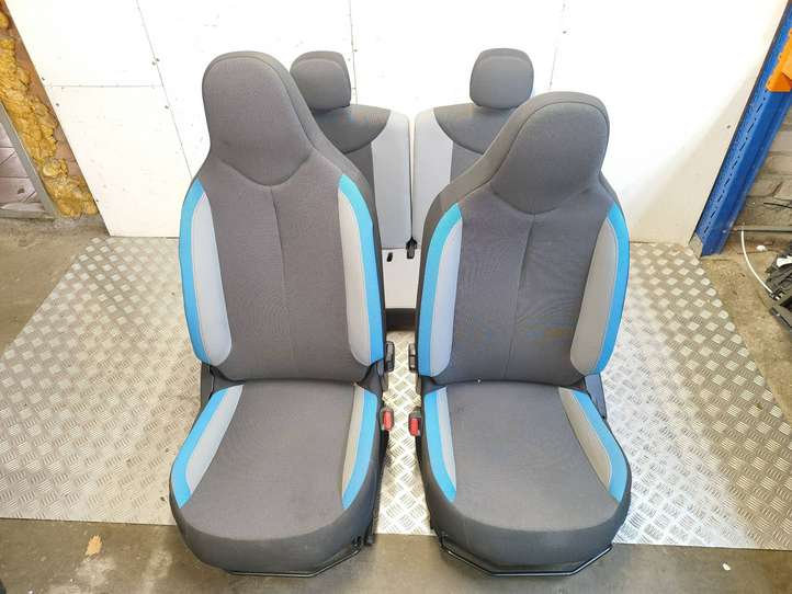 Toyota Aygo (2014 - 2018)   Комплект сидений