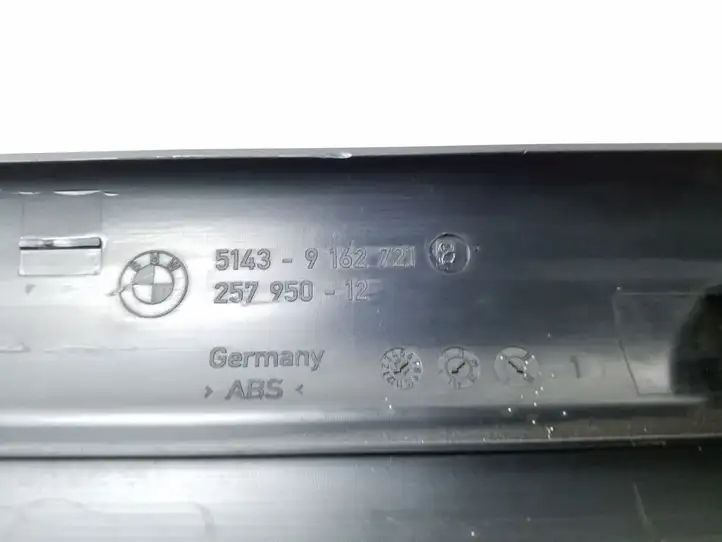 BMW 5 F10 F11 (2009 - 2016) 9162721 Внутренняя отделка переднего порога — фото 2