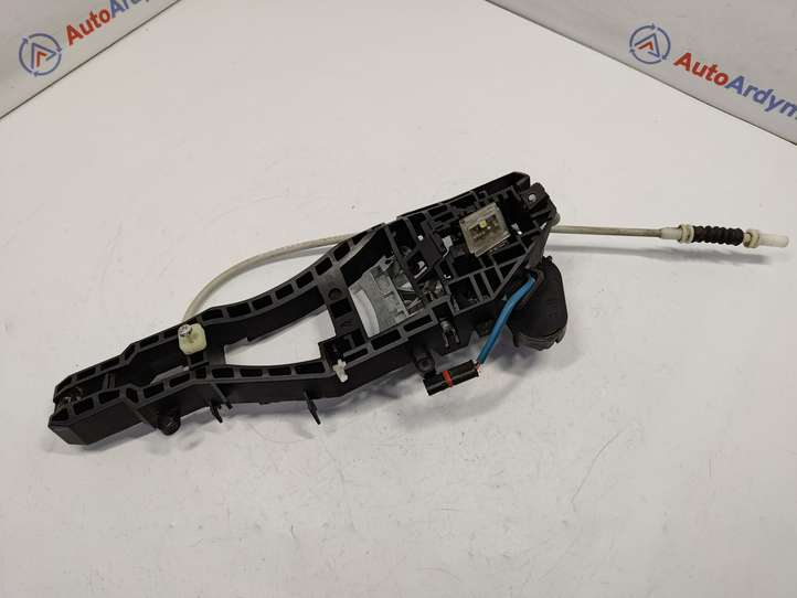 BMW 4 F32 F33 (2013 - 2017)  51217290115 Кронштейн
