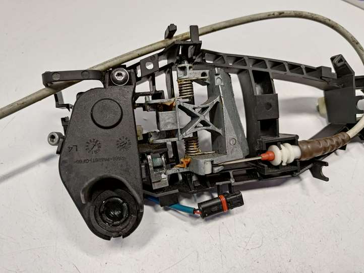 BMW 4 F32 F33 (2013 - 2017)  51217290115 Кронштейн
