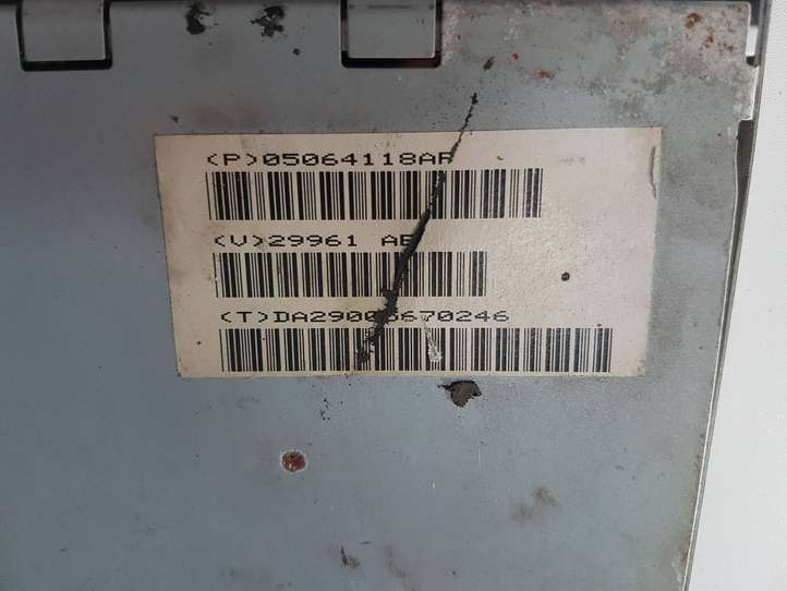 Jeep Grand Cherokee (1998 - 2004)  05064118AF Звукоусилитель