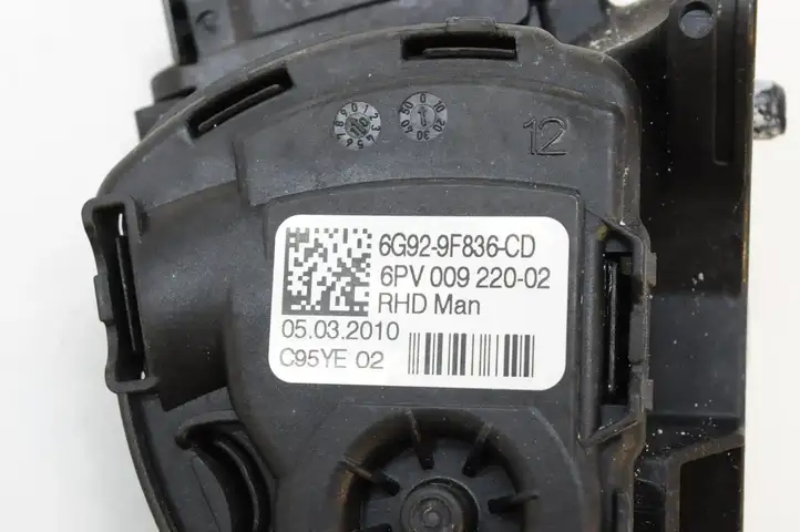 Volvo XC70 (2007 - 2013) 6G929F836CD Педаль акселератора — фото 5